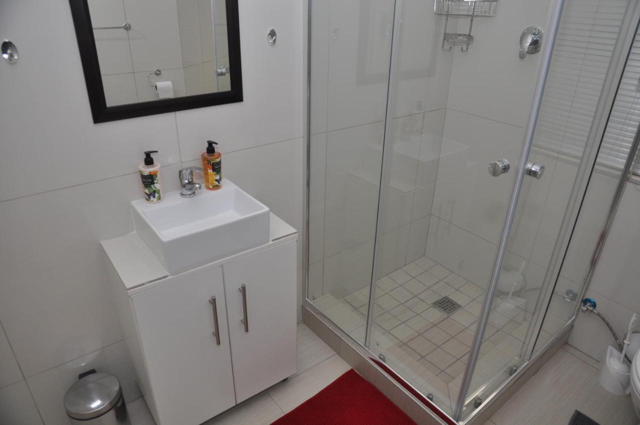 Surrey B&B Cape Town Luaran gambar